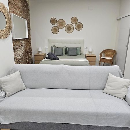 Estudio Trinidad Centro Malaga 2 Екстериор снимка