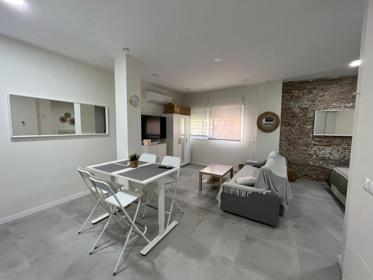 Estudio Trinidad Centro Malaga 2 Екстериор снимка